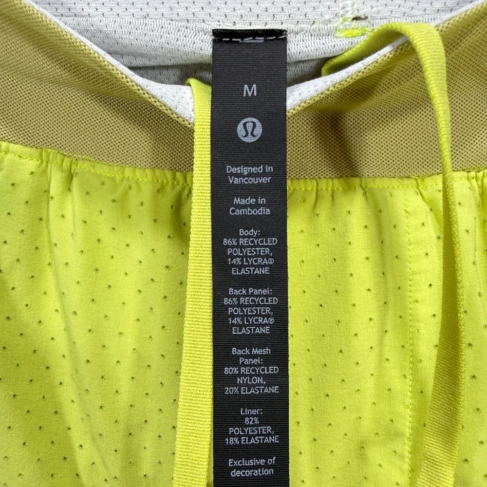Lululemon Mens Medium Yellow White Vented Tennis Shorts 6